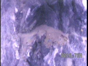 bedrock fracture from borehole camera